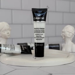 پرایمر مایع SPF 15 کابرینی مدل Derma مناسب برای انواع پوست حجم 30 میلیلیتر